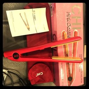 Pink 🎀 Dazzle Chi straightening iron